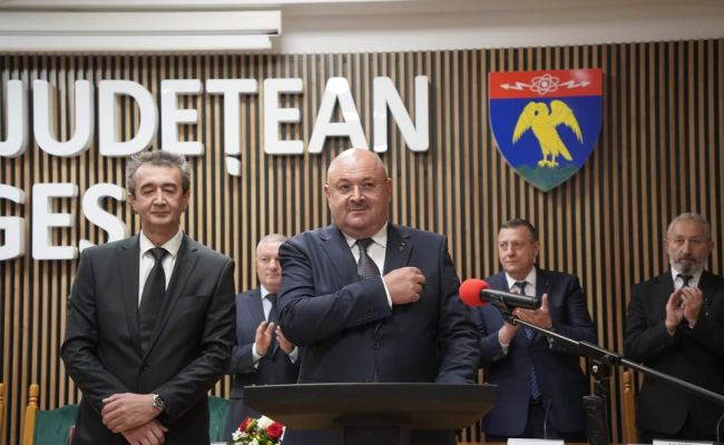 Preşedintele Ion Mînzînă a depus jurământul pentru cel de-al doilea mandat