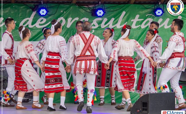 Festivalul Internațional de Folclor „Carpați”, Ediţia a XXXVII-a, în orașul Costești!