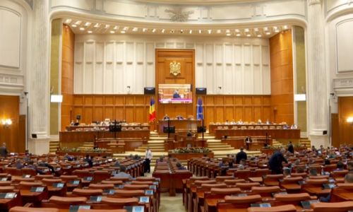 Se majorează amenzile pentru parlamentarii care absentează la ședințe