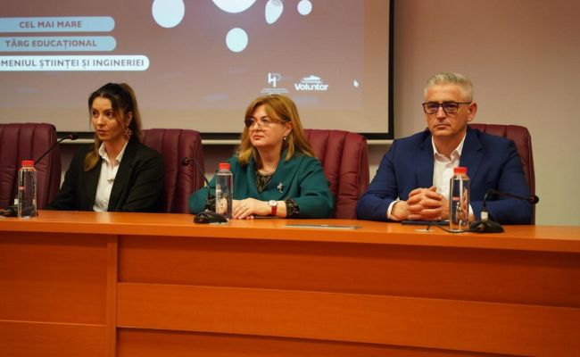 La Pitești a avut loc deschiderea POLIFEST