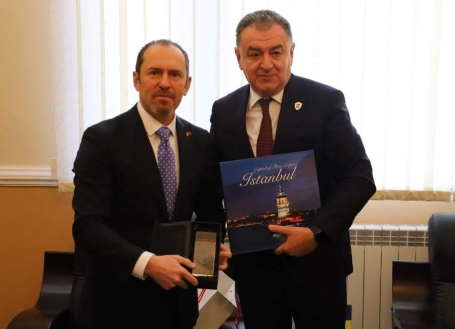 Primarul Gentea s-a întâlnit cu ambasadorul Turciei