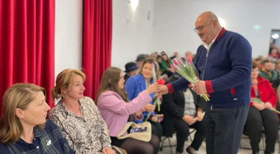 Ion Mînzînă la Stâlpeni: “Sunt convins că România va avea viitorul pe care-l merită!”