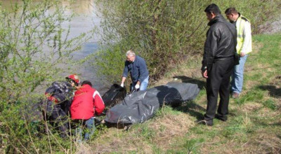ACUM! CADAVRU descoperit într-un râu din Argeş!