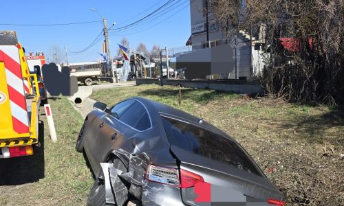 ACUM! Accident cu DOUĂ MAȘINI în Argeș!