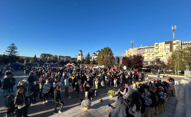 S-a încheiat Sărbătoarea Recoltei și Târgul Meșterilor Populari la Mioveni – trei zile închinate tradițiilor și gustului autentic românesc