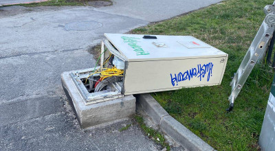 Un nou act de vandalism în Piteşti! Primarul Gentea, mesaj ferm