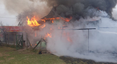 ACUM! INCENDIU în Argeș! O persoană a MURIT