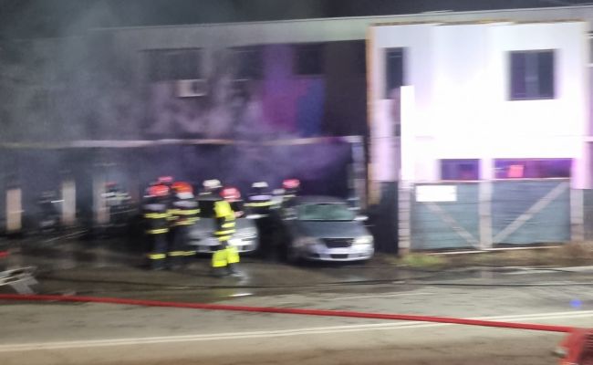 ACUM! Incendiu în Pitești!