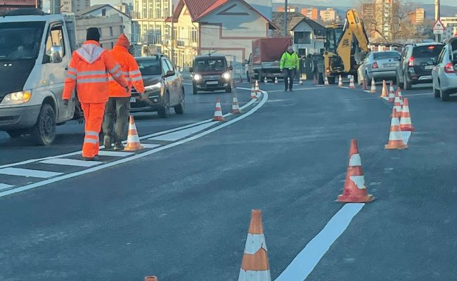 Lucrările pe Calea Craiovei, FINALIZATE! Traficul va fi reluat în condiții normale