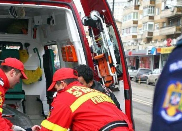 ACUM! Accident în Argeș! Minoră RĂNITĂ