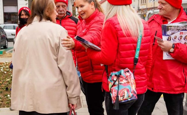 Ministrul Simona Bucura-Oprescu și echipa PSD, la Curtea de Argeș: “Guvernarea PSD înseamnă creșterea veniturilor pentru toți românii și investiții record în proiecte de utilitate publică”