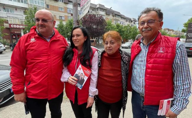 Ion Mînzînă și Simona Bucura-Oprescu, alături de Aurel Costache și echipa puternică pentru Mioveni!