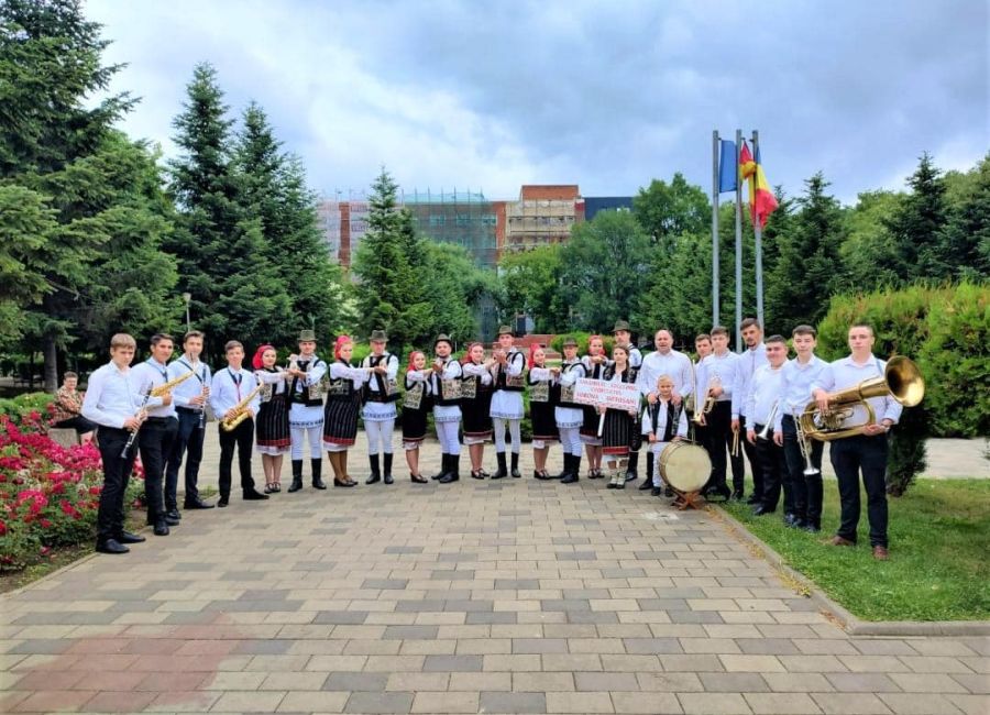 Ansamblul folcloric "Codruleţul" va fi prezent la festivalul de la Mioveni