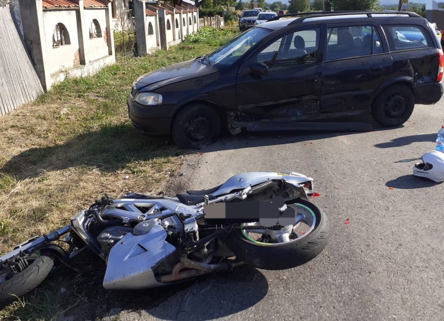 ACUM! Accident cu motociclist în Argeș