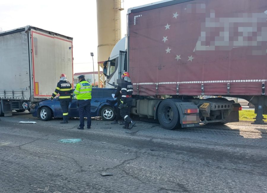 ACUM! Accident cu trei victime în Argeș