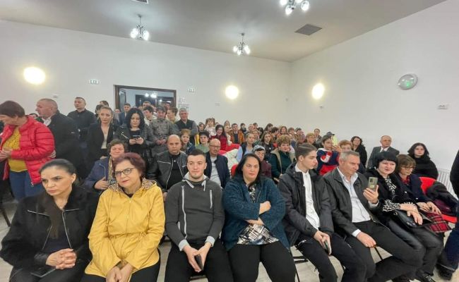 Ion Mînzînă la Stâlpeni: “Sunt convins că România va avea viitorul pe care-l merită!”