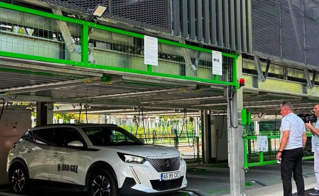 A fost inaugurată prima parcare supraterană semiautomatizată din Pitești