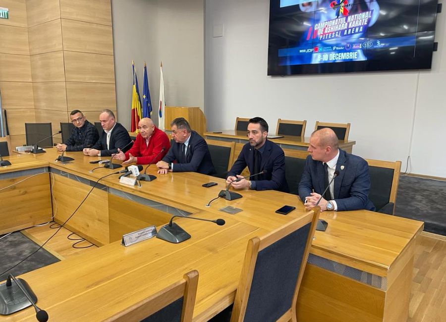 Preşedintele Federaţiei Române de Arte Marţiale către Gentea: 'Este extraordinar ce aţi făcut'