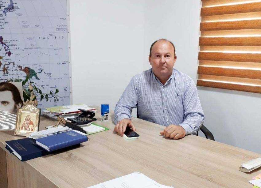 Lucrări de asfaltare în comuna Albeştii de Argeş!