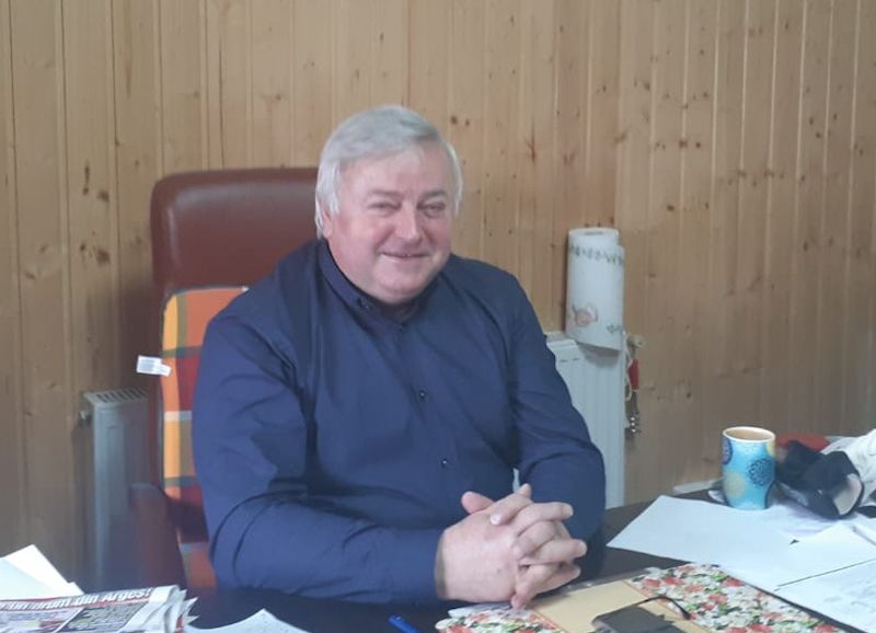 În comuna Dârmăneşti se efectuează lucrări pentru prevenirea inundaţiilor