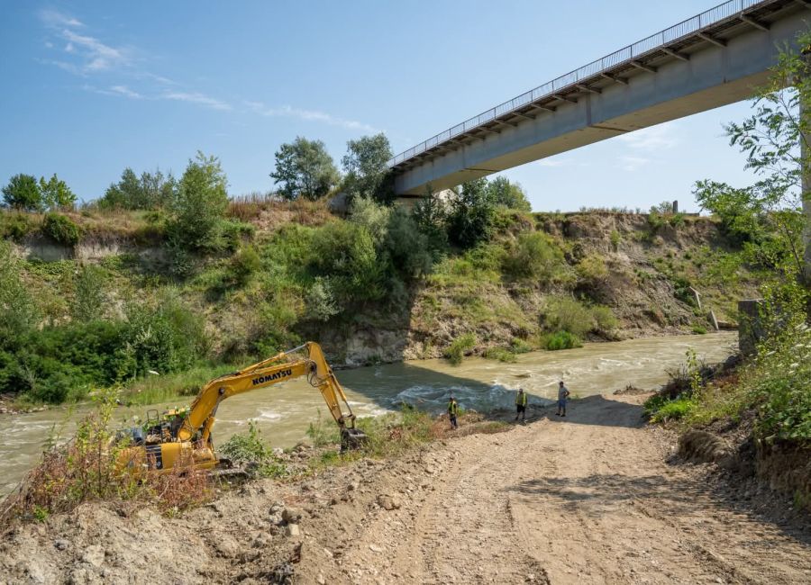 Au început lucrările la podul din Căteasca