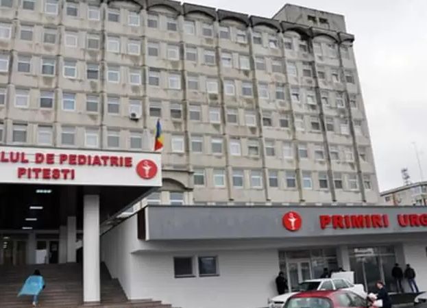 O elevă din Piteşti a încercat să se SINUCIDĂ!