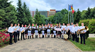 Ansamblul folcloric "Codruleţul" va fi prezent la festivalul de la Mioveni