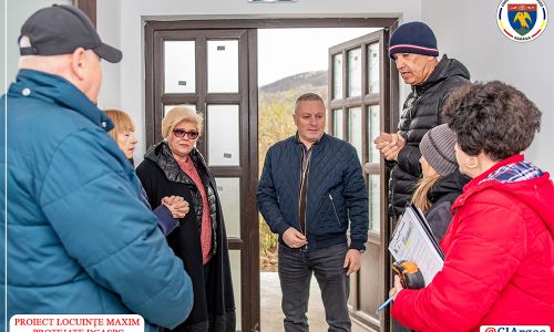 Locuințe maxim protejate, centru de zi și parc la Ciofrângeni