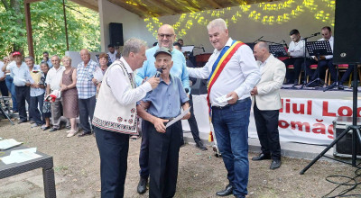 Momente de sărbătoare la Ciomăgești și Poienarii de Muscel