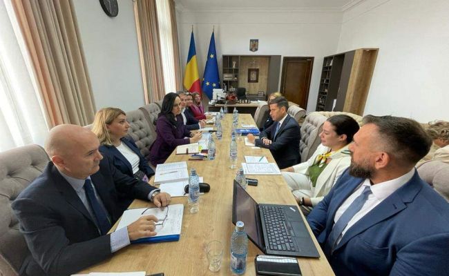 Ministrul Simona Bucura Oprescu, discuții privind situația refugiaților din Ucraina aflați în România