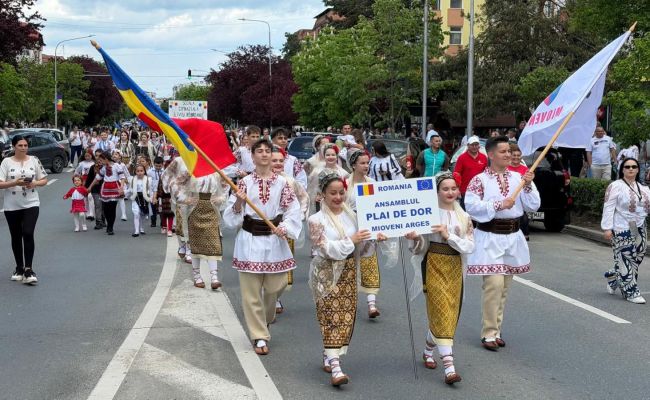 Mioveni, Capitala Portului Popular Românesc!
