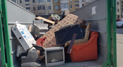 Săptămâna viitoare are loc campania de colectare GRATUITĂ a deșeurilor voluminoase și DEEE, în Pitești!
