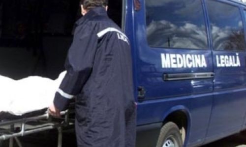 ACUM! Bărbat MORT în stația de autobuz în Pitești