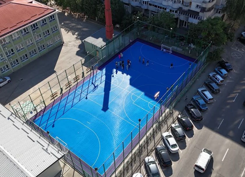 O nouă bijuterie a fost inaugurată în incinta unei școli din Pitești