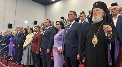 Ministrul Simona Bucura-Oprescu, la Gala de Excelență a Județului Dâmbovița: “Felicitări pentru inițiativa de a pune an de an în lumină oameni care ne inspiră, care clădesc, care nu renunță!”