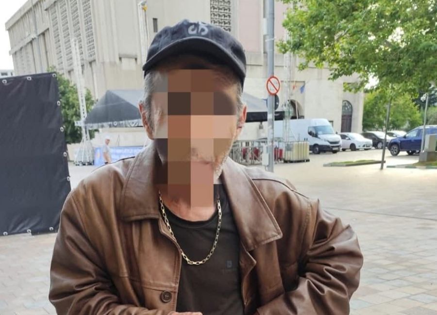 Prins în timp ce fura o sticlă de alcool de la un magazin din centrul Piteștiului