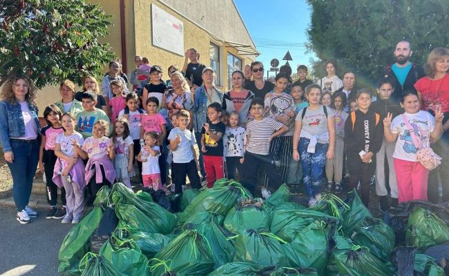 O amplă acțiune de ecologizare a avut loc la Ștefănești!