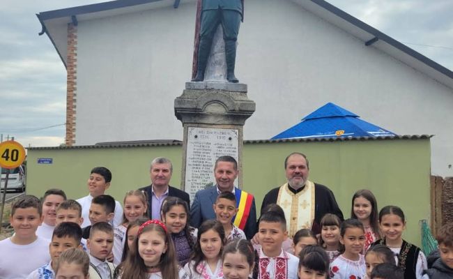 Ziua Eroilor a fost comemorată în comuna Bradu!