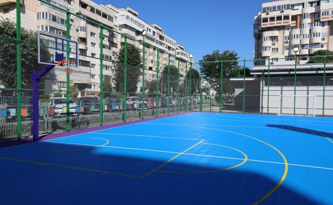 O nouă bijuterie a fost inaugurată în incinta unei școli din Pitești