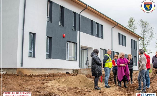 La Costeşti se construieşte cel mai modern complex de servicii sociale pentru copiii cu dizabilităţi