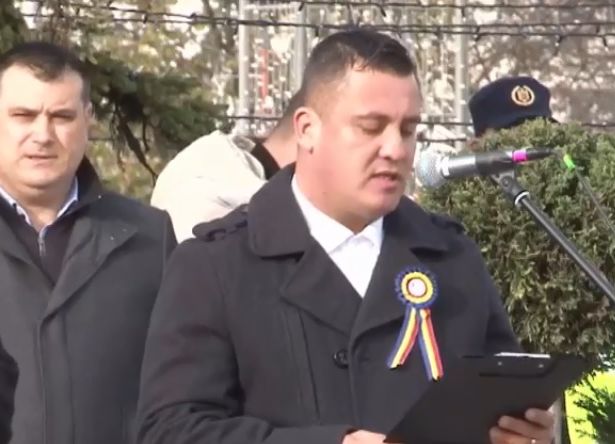 Momente emoţionante de Ziua Naţională la Mioveni