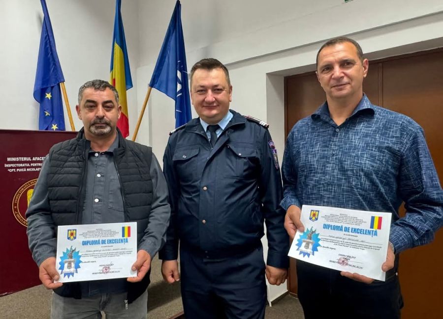 Două cadre ISU Argeș au trecut în rezervă