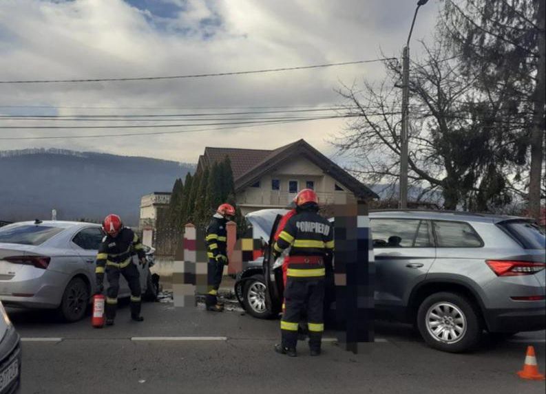 ACUM! Accident GRAV în Argeș