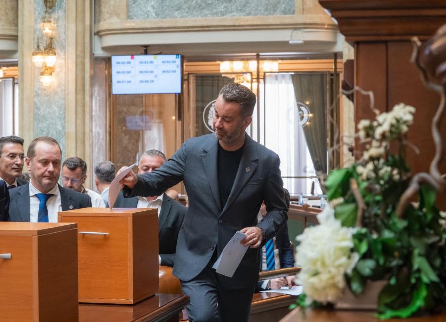 Senatorul Ovidiu Puiu: "Hidrocentralele neterminate sunt obiective de interes strategic național, să le tratăm ca atare!"