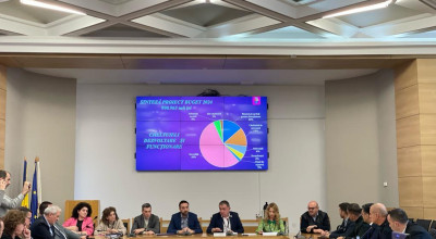 Bugetul Primăriei Pitești LĂUDAT de oamenii de afaceri, de cadre universitare, de șefi de instituții și chiar și de adversari politici