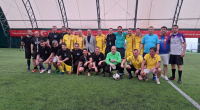 Meci de fotbal înainte de startul Raliului Argeșului