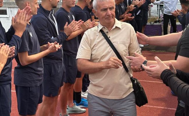 MOMENTE EMOȚIONANTE astăzi pe Stadionul Nicolae Dobrin! A început demolarea...