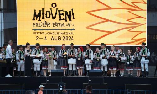 Festivalul Național de Folclor de la Mioveni și-a desemnat câștigătorii