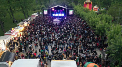 Mii de piteșteni au fost prezenți la concertul din Parcul Lunca Argeșului
