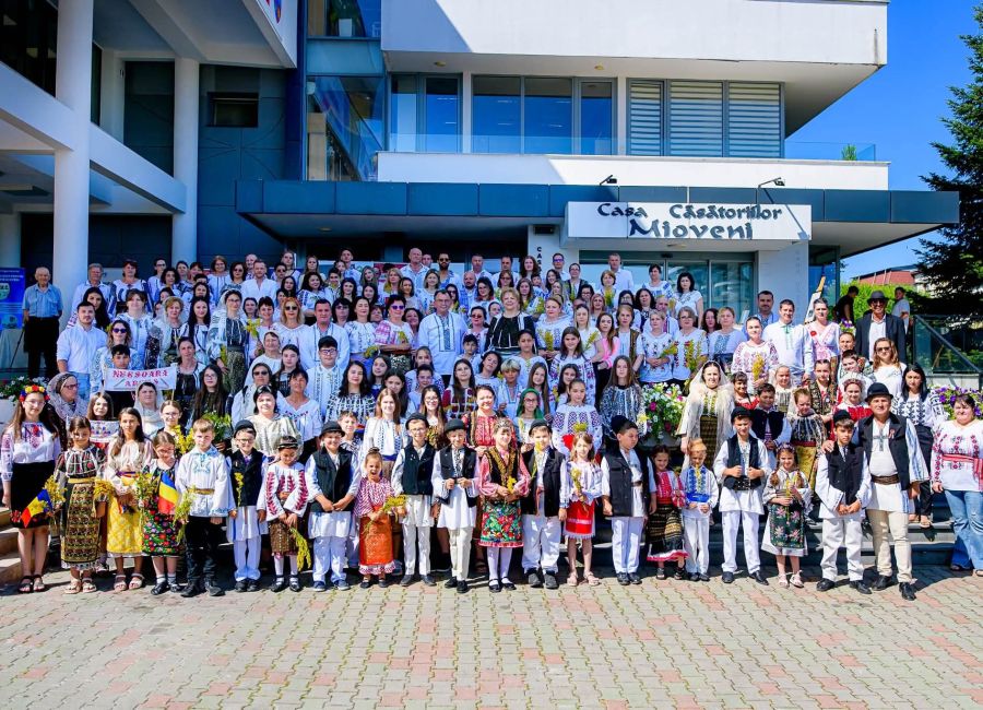 La Mioveni a fost celebrată Ziua Universală a Iei!